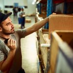 چگونه مدیریت مرجوعی می‌تواند تجربه مشتری را در فروشگاه‌های آنلاین متحول کند؟