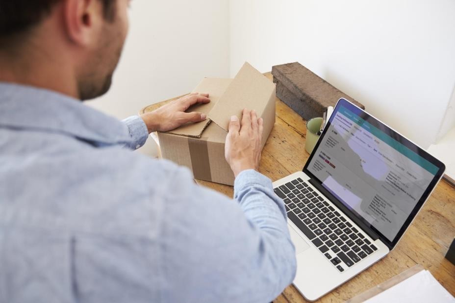 مدیریت سفارشات، از پذیرش تا تحویل سریع و به موقع